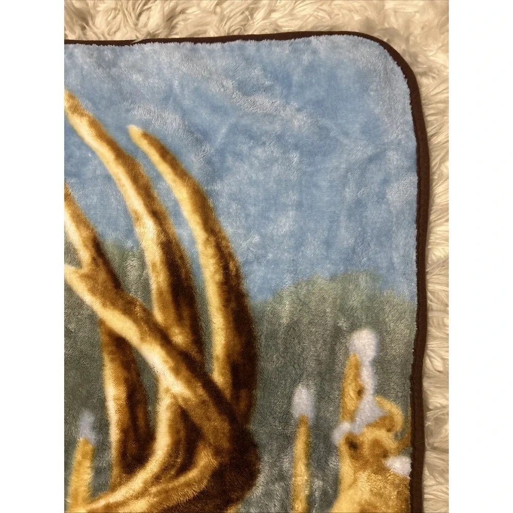 Deer Stag Buck Raschel Knit Fleece Blanket‎ Throw Winter Woodland Hunt Cabin